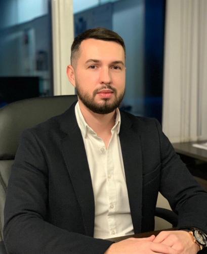 Дмитрий Николаенко